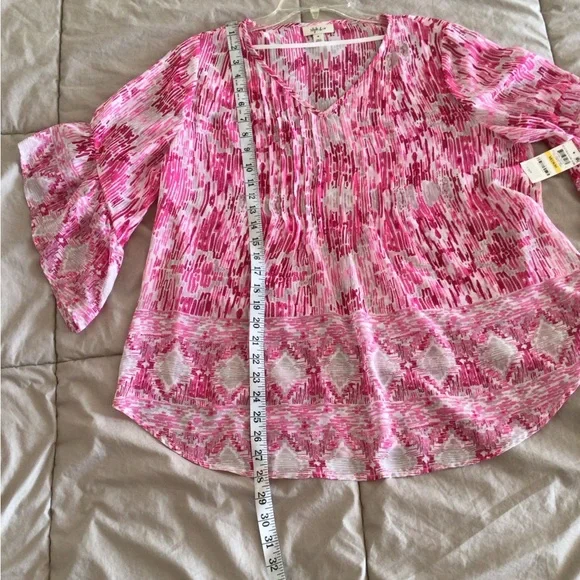 2/$12 Sheer Pink Patterned Women's Top - Picture 6 of 6